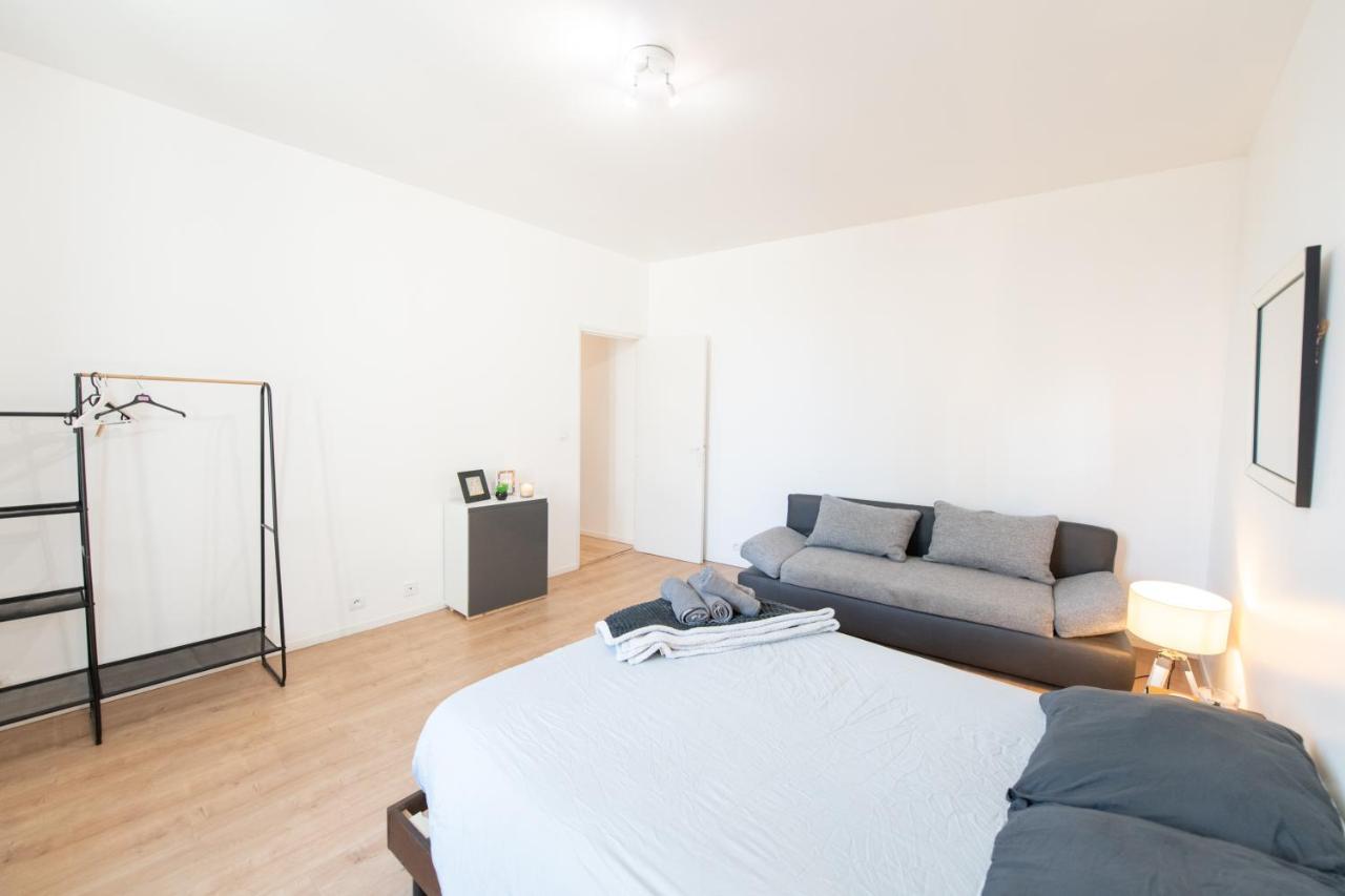 Aux Portes De Lyon Confort Emplacement Ideale Netflix Apartment Givors